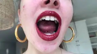 Mouth tour with tongue piercing