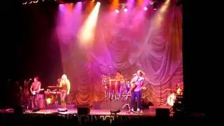 Colbie Caillat - Lucky