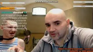 Мопс схавал конфету со вкусом говна