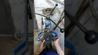 Assembling Strut Mount on Spring Compressor #shorts