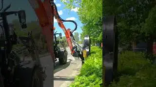 Heckenschneider für Traktor, Lader und Bagger | GreenTec RC Serie