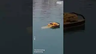 The IADYS jellyfish robot eats floating sea waste.