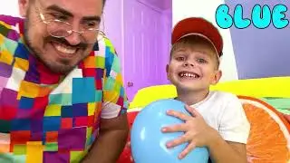 Platoha Moha e papai se divertindo dia no Museu