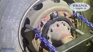 Dispozitiv pentru scos roti blocate la camioane, autobuze si semiremorci