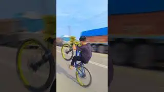 cycle stunt #shots #stunt #cycle #dance #viral