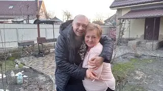 МАМИНА РЕАКЦИЯ НА НАШ СЮРПРИЗ..