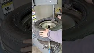 Ремонт проколів в колесі.