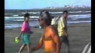 Commercials - Funny Videos - Guy falls on bikini girl