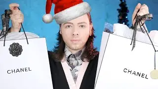 YOU WON'T BELIEVE WHAT CHANEL SENT ME FOR CHRISTMAS !