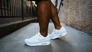 Air Max 1 (GUM BOTTOMS)