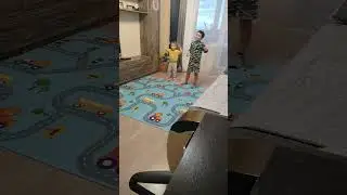 Учим потешки и повторяем движения!!!