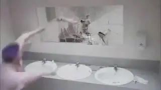 Прикол в туалете