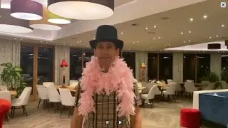 Chef Christian vom Wanderhotel Kirchner sucht vergebens seine Partygäste für Silvester