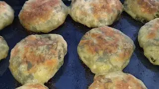 Як  намуд  самбӯса  бо алафҳои баҳори  бомаззаю осон