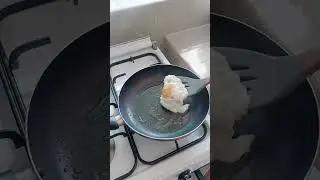 Sunny side up egg for breakfast #food #egg #sunny #side #up #breakfast