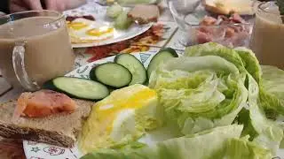 ГОТОВЛЮ ЗАВТРАК🍳☕ ДЕЛА В 🛁🪣НАПЕКЛА ВАФЛИ ИЗ ТЫКВЫ, НАЖАРИЛА РЫБЫ...