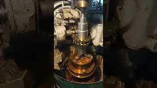 MrAnatol Rascu Как работает зубофрезерный участок #metal #machine #engineer #tech #technology #sorts