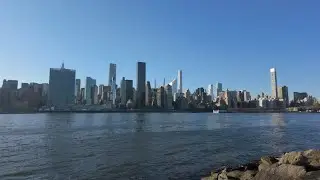 Times Square & Gantry Plaza State Park 🏙️
