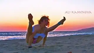 75 min Interval Power vinyasa Yoga Handstands Level 2-3 Class Calorie Burn off