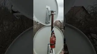Встречаем отличного качества антенны, 80см. в диаметре, отличное устройство крепления антенны, тыл