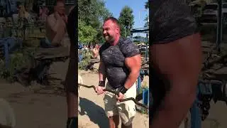 Накачка бицепса в гидропарке