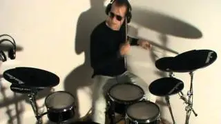 Katy Perry - E.T. (feat. Kanye West) (Jules Rockin drum cover)