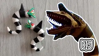 DIY - Aretes de gusano de arena - Beetlejuice inspo