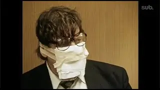 Spede Pasanen: Tup akka lakko (1980). Leo Lastumäki (pääministerinä) opastaa maskin käytössä.