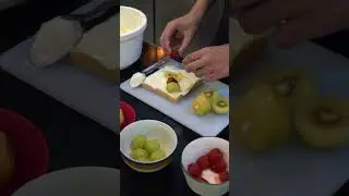 Seger-Seger Manis Gituu~ Sandwich Buah Chef Sunyi! #Shorts