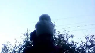 Я в Шкаривке у бабушки. Вы увидите мою собаку Лыску. Не друсурую!!! А показываю мою собаку!!,