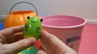 Открываем яйца с сюрпризами  Изучаем английский  opening eggs with surprises  Learning English  我們用驚