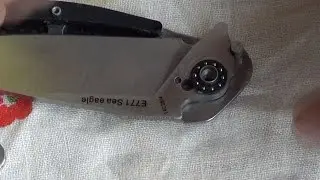 Разбираем нож Sea Eagle Carbon от Real Steel. Шайбы или подшипники?