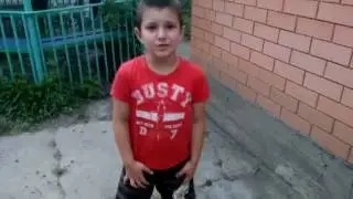 Хочу! Хочу быть лысым и ходить с БЕНЗОПИЛОЙ !!!!