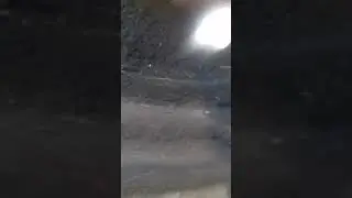 Задний левый бортовой течка масла
