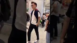 靳东