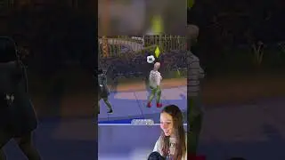 Странный первый поцелуй в SIMS 4