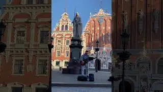 Песня 1, Максим Чаруйский