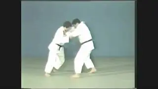 Uchi mata maki komi