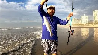 Pescaria na Praia Grande ,com iscas naturais minhocas e saiu muitos peixes 🐟🦈🐡
