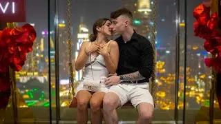 CENAMOS EN EL LUGAR MÁS LUJOSO DE DUBAI ⭐🦐 *le pido un beso* Exi