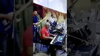 Группа ЧаКан играет на свадьбе у Чудновых Юли и Вани
