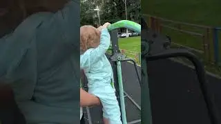 Всем спорта 💪😎 #папинадочка #гуляем #baby #гуляемвместе #дети
