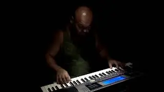 The Shadow Of Your Smile на синтезаторе YAMAHA PSR 550 тема + импровизация
