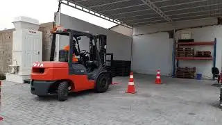 How to perform forklift practical training  التدريب العملي في سياقة الرافعة الشوكية