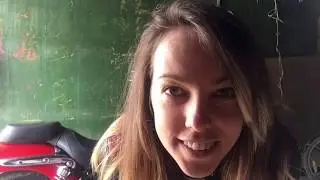 Как выкатить из гаража тяжелый мотоцикл если ты дрищ