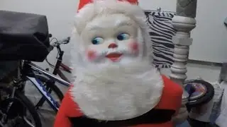 CREEPY CHRISTMAS DECORATIONS!