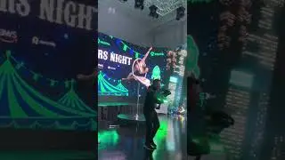 Duo Lyrapole ( lollipop) to Rewrite The Stars by Fly Acro