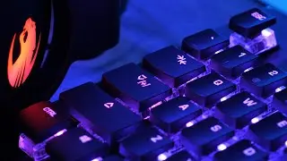 Roccat Vulkan 121 Keyboard Review - Switches at the SPEED OF LIGHT!!