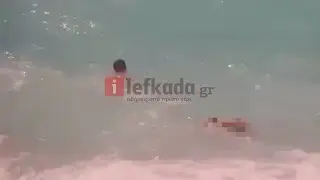 Πνιγμός λουόμενου στο Κάθισμα: Οι προσπάθειες των ναυαγοσωστών να ανασύρουν την σορό