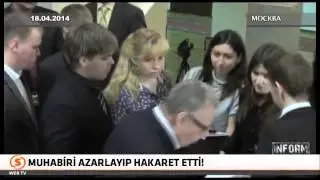 Korumalarına Gazeteci Öptürten Siyasetçi